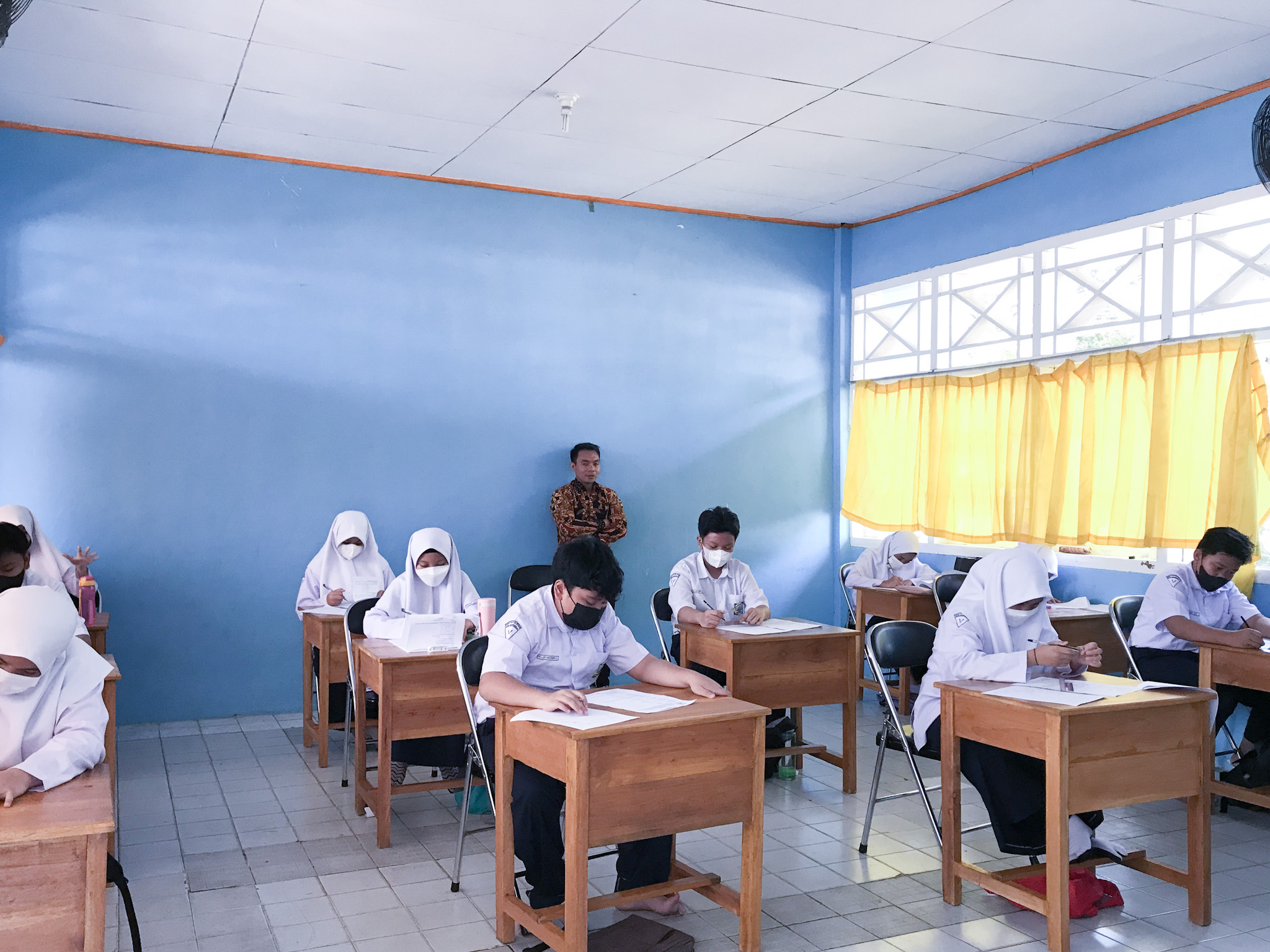 10 Tips Mengajar Siswa SMP yang Baik dan Efektif